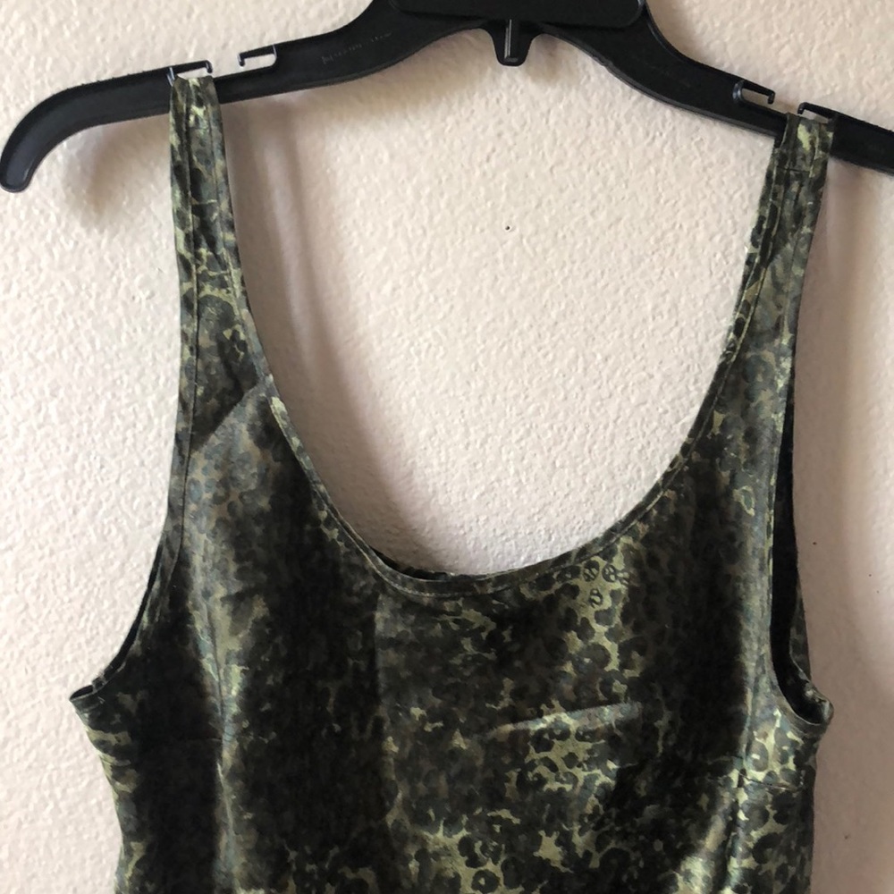 Victoria’s Secret Silk Leopard Pajama Set - Picture 3 of 6